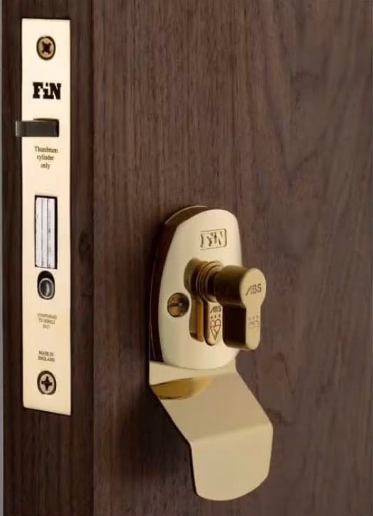 Anti-snap euro cylinder security upgrade fitted to a London uPVC door